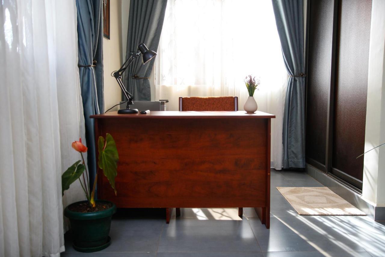 Fred And Winnie Bnb Καμπάλα Εξωτερικό φωτογραφία